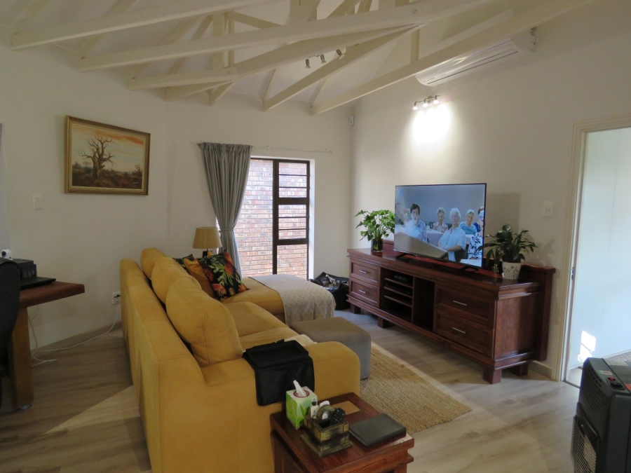 3 Bedroom Property for Sale in Seafield Eastern Cape